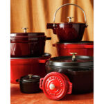 Cocotte ciliegia 26 cm Staub - immagine 9