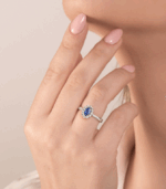 Anello Visconti Zaffiro Contorno Piccolo - immagine 2