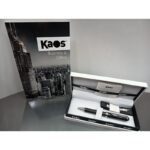 KAOS Penna a Sfera Nera con Finiture in Metallo