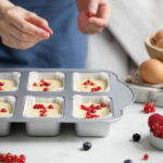 Stampo 8 mini plumcake  di Decora - immagine 4